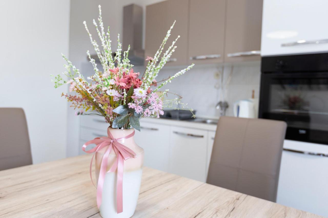 לוקבה Apartments Rudi מראה חיצוני תמונה