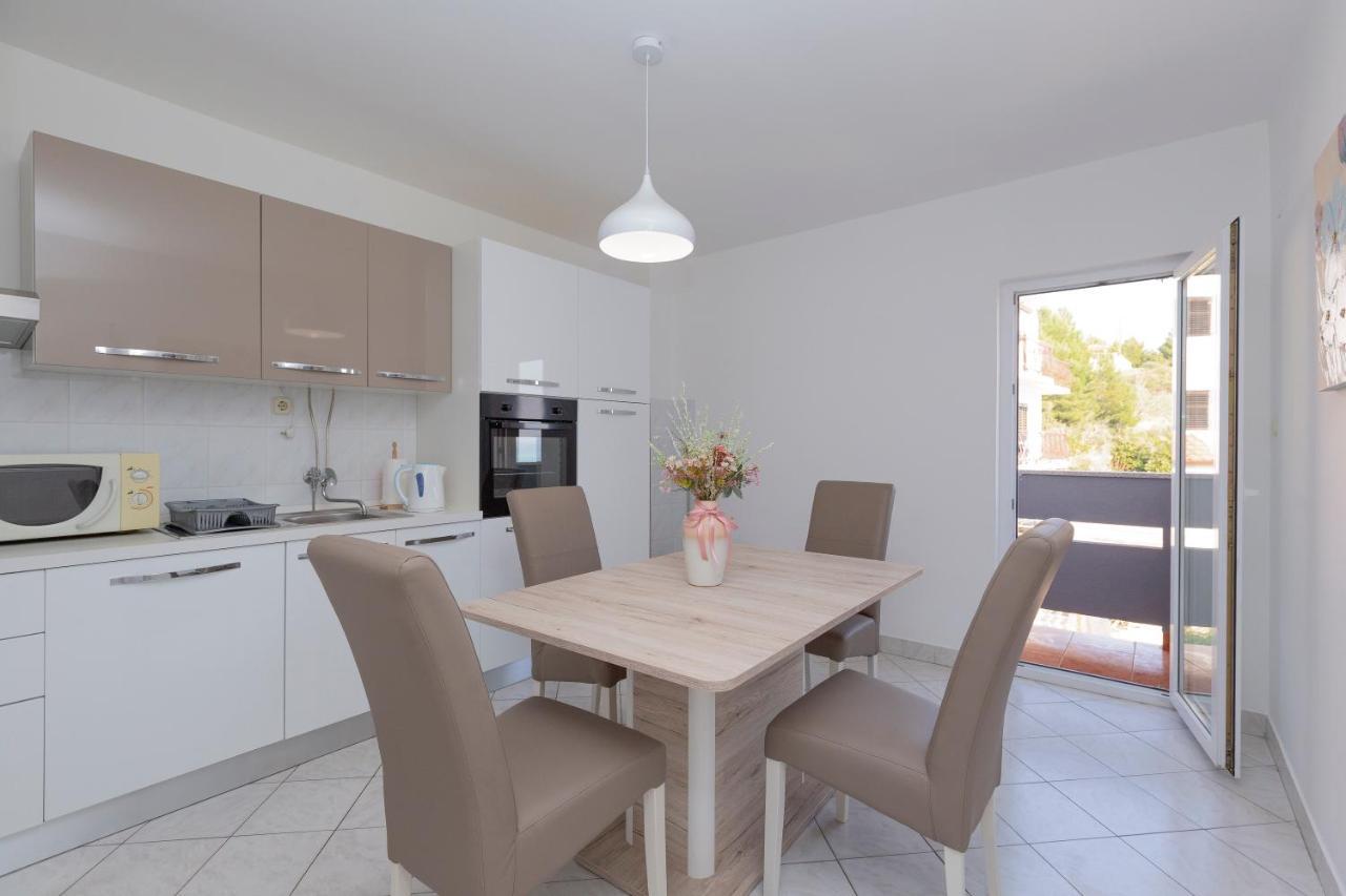 לוקבה Apartments Rudi מראה חיצוני תמונה
