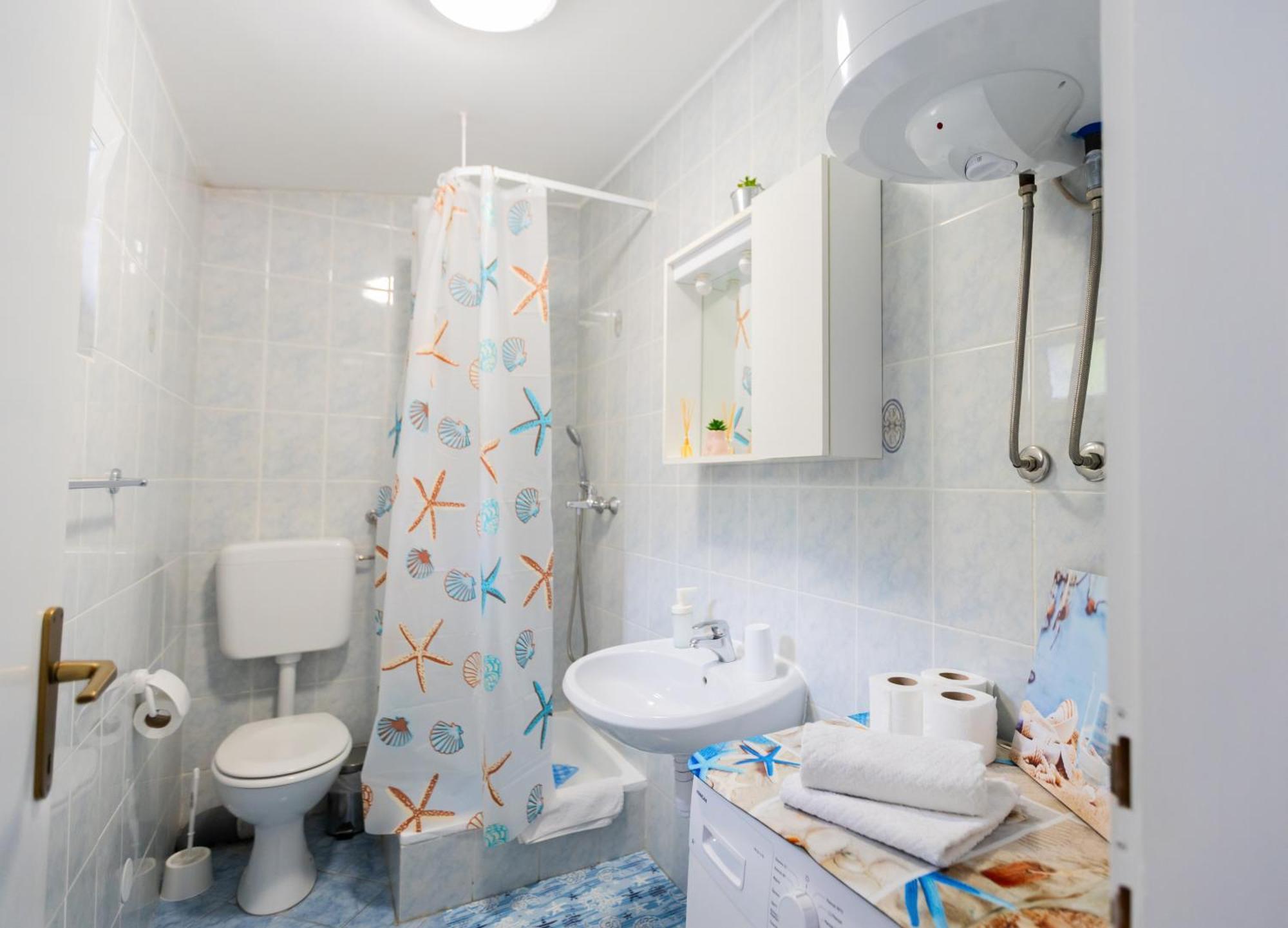 לוקבה Apartments Rudi מראה חיצוני תמונה