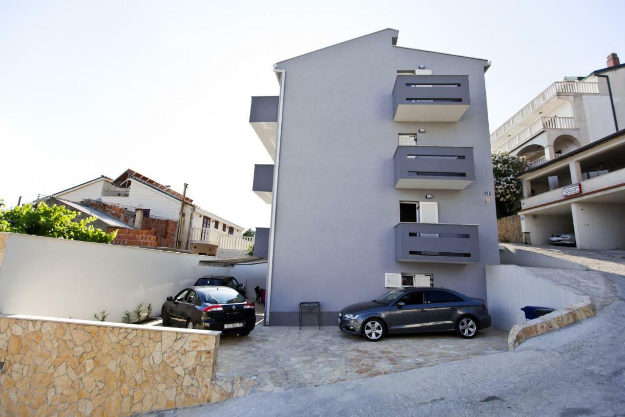 לוקבה Apartments Rudi מראה חיצוני תמונה